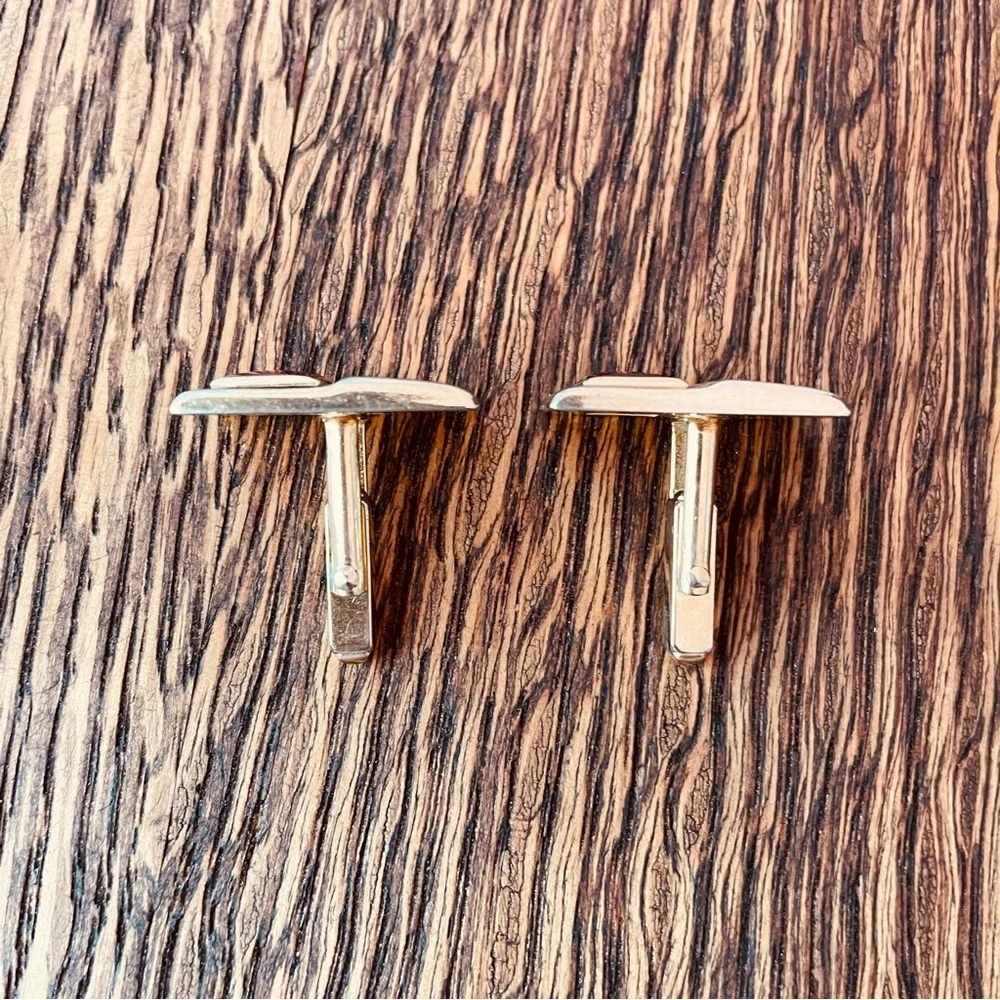 Anson Vintage Gold Tone Fuchsia Lucite Inset Tie Bar Cufflink Set Mid-Century